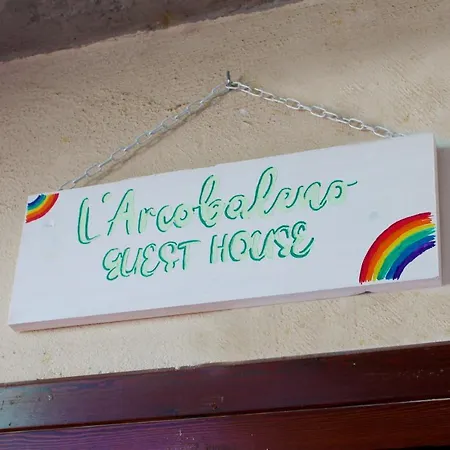 L'arcobaleno 베나리아 리알레